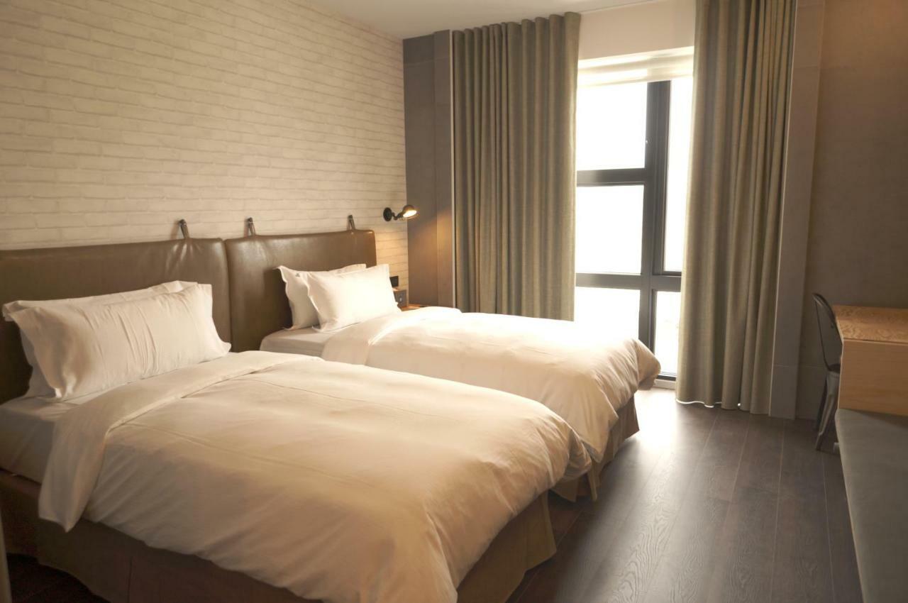 Just Sleep - Sanchong Hotel Taipei Luaran gambar